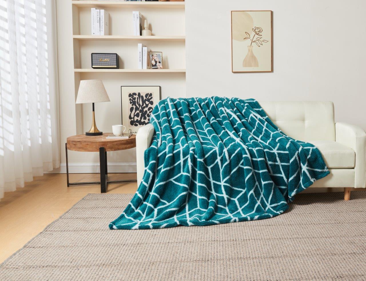 TEDDY ELY GEO THROW