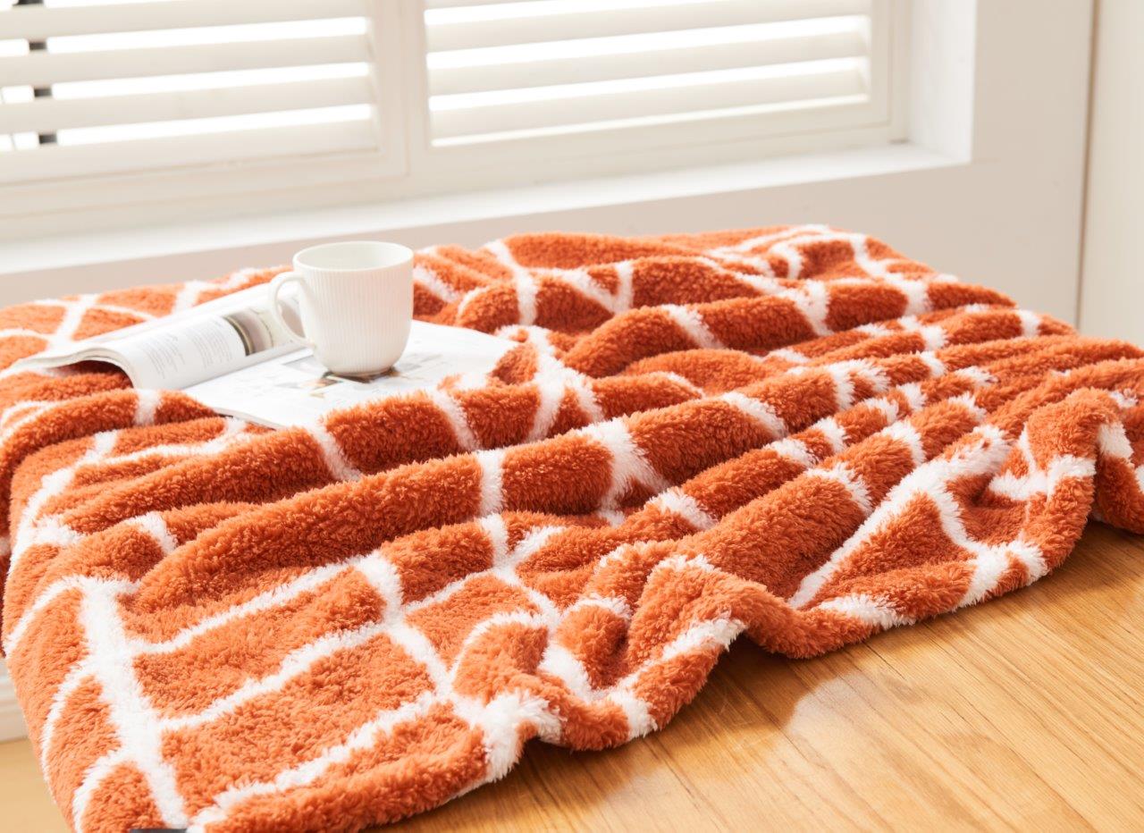TEDDY ELY GEO THROW
