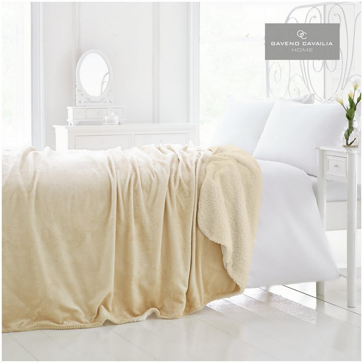 Flannel Sherpa Throw