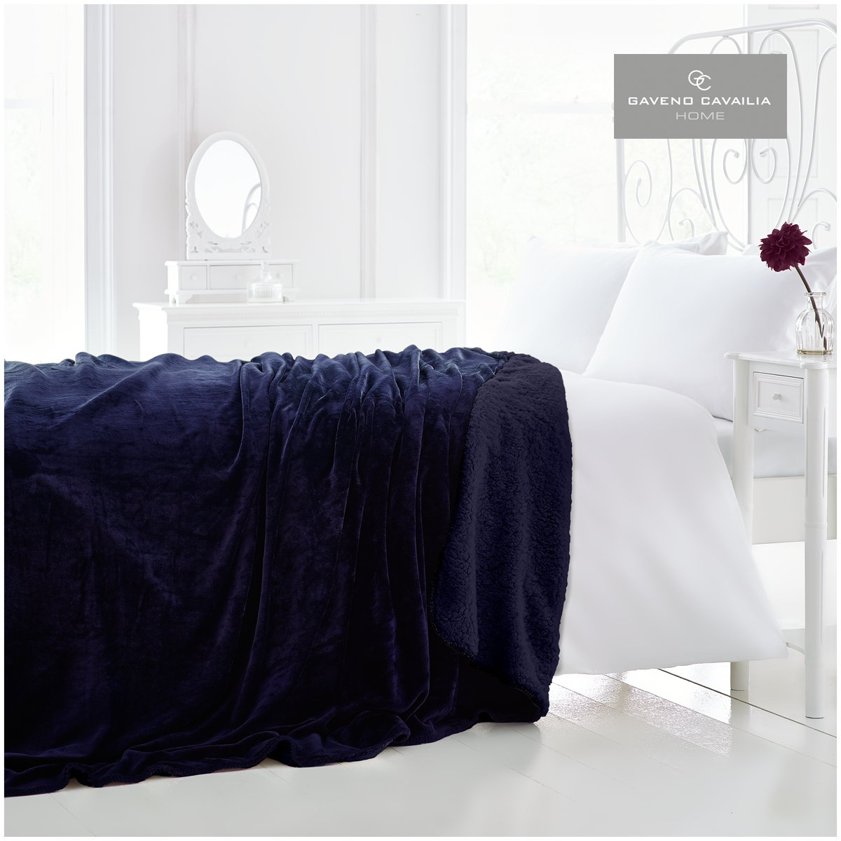 Flannel Sherpa Throw