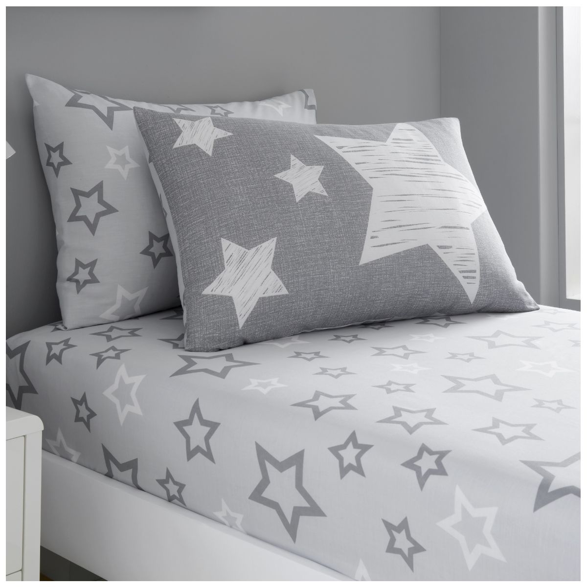 Kids Range Duvet Cover / Sheet Set Superstar