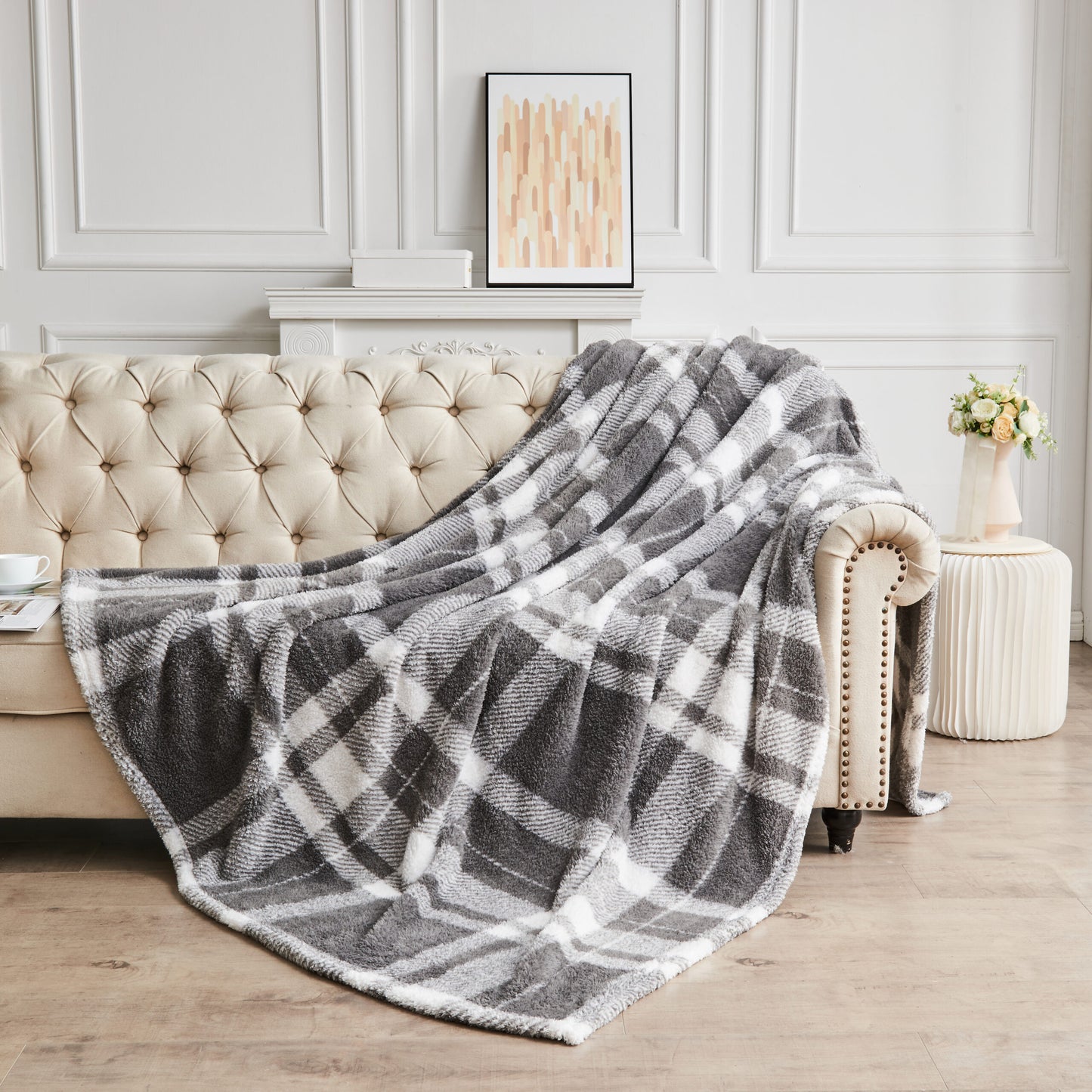 TEDDY WINDSOR CHECK THROW