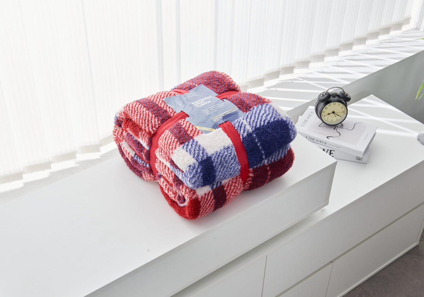TEDDY WINDSOR CHECK THROW