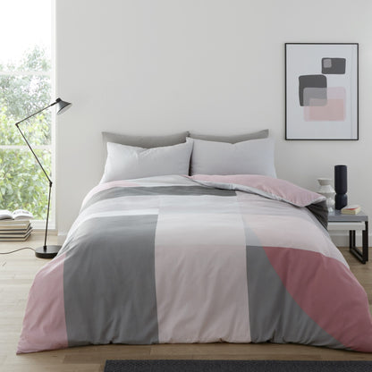 Abstract Blocked Printed Duvet Set